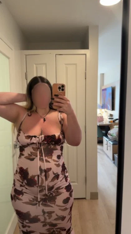 Pregnant Greek Goddess in Woburn in Boston – Women Seeking Men photo 3