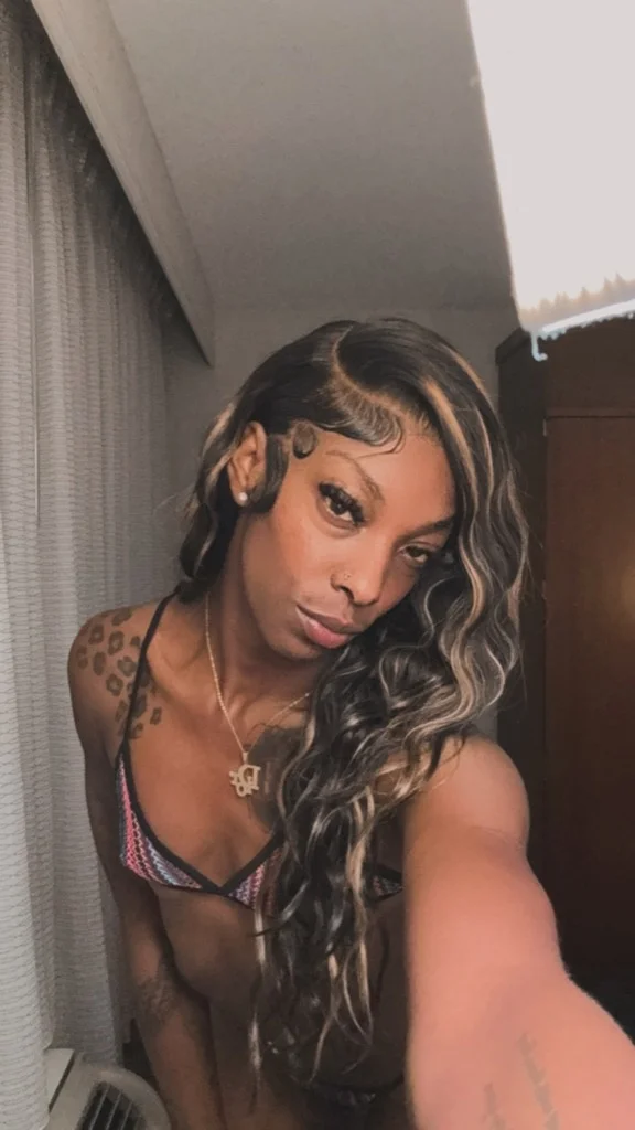 Limited Availability Don t say I didn t warn you in Boston – Women Seeking Men photo 5