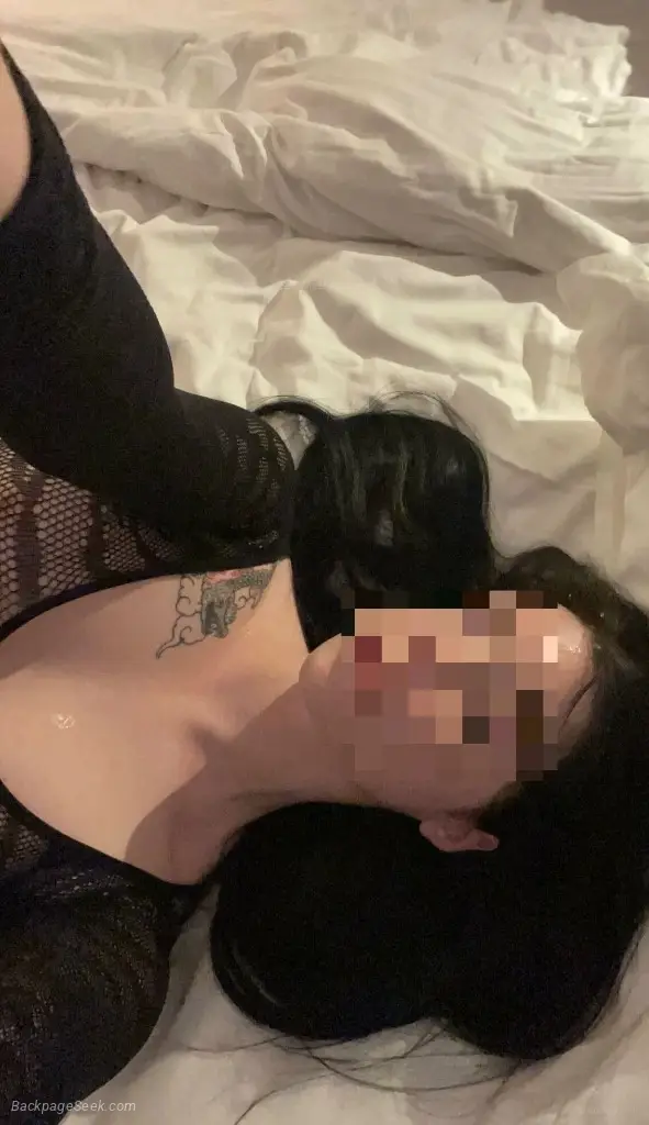 AVAILABLE FOR BOTH IN AND OUTCALL FUN SERVICES NO RESTRICTIO... in Boston – Women Seeking Men photo 6