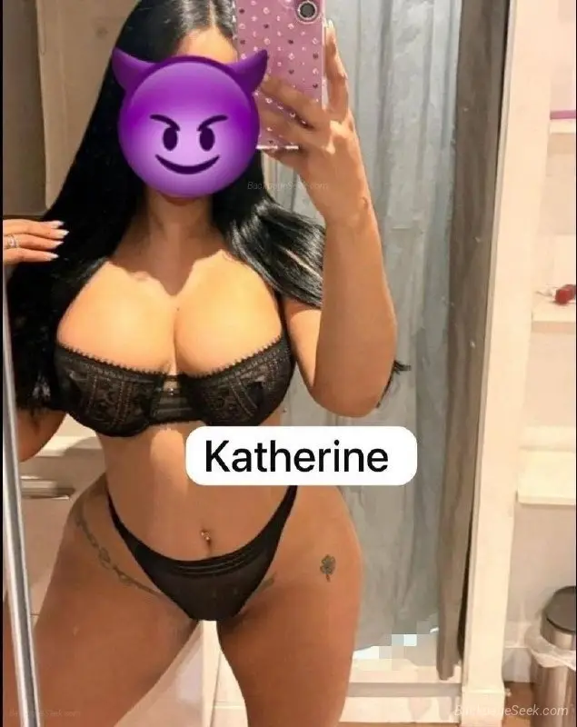 your horny wet bitch in Boston – Women Seeking Men photo 3