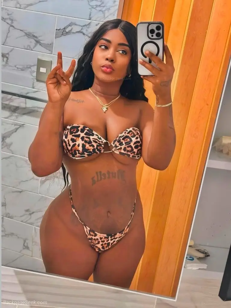 Hotel only no drama available now Dominican girl with a beau... in Boston – Women Seeking Men photo 2