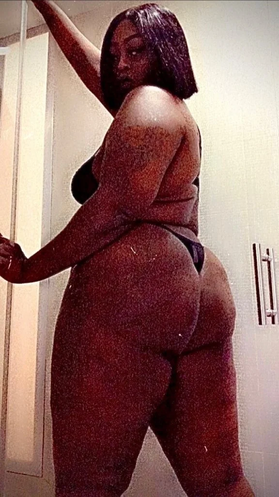 LET ME CREAM ON IT THE THROAT GOBBLING LETS HAVE FUN THICKER THAN in Bronx - Women Seeking Men photo 3