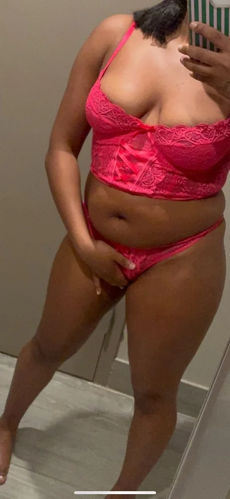Available Read everything in Buffalo – Women Seeking Men photo 2