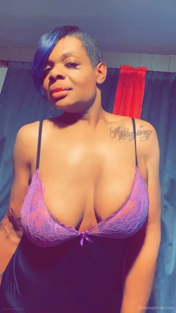 Available Now Sweet Curvy Companion Buffalo in Buffalo – Women Seeking Men photo 3
