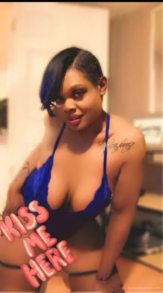 Available Now Sweet Curvy Companion Buffalo in Buffalo – Women Seeking Men photo 6