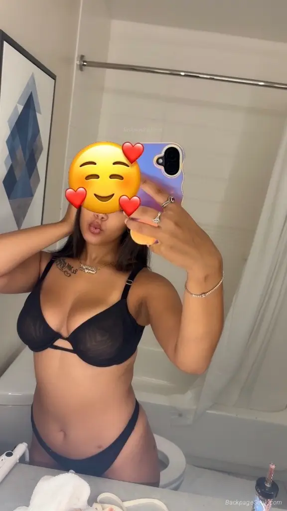 Let me show you a good time in Buffalo – Women Seeking Men photo 2