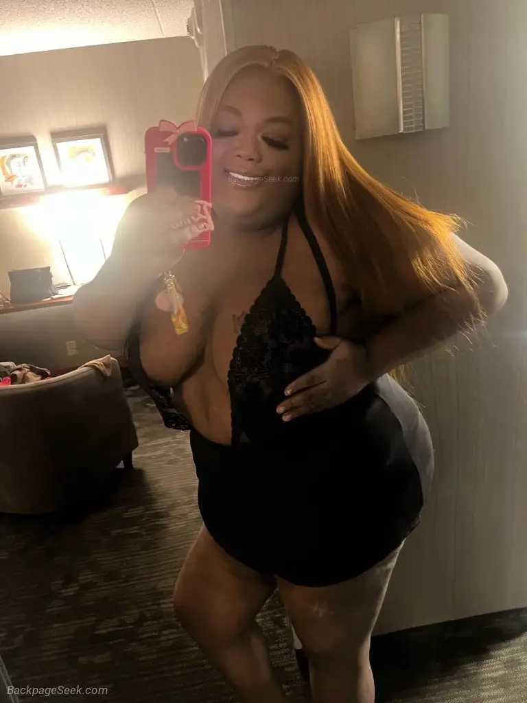 BIG NASTYY BIITCHHHH