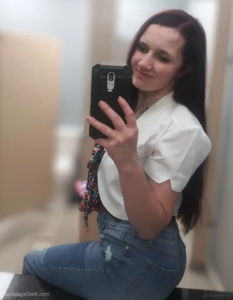 Sweet Fun Looking for Some Good Company Tonight in Buffalo – Women Seeking Men photo 3