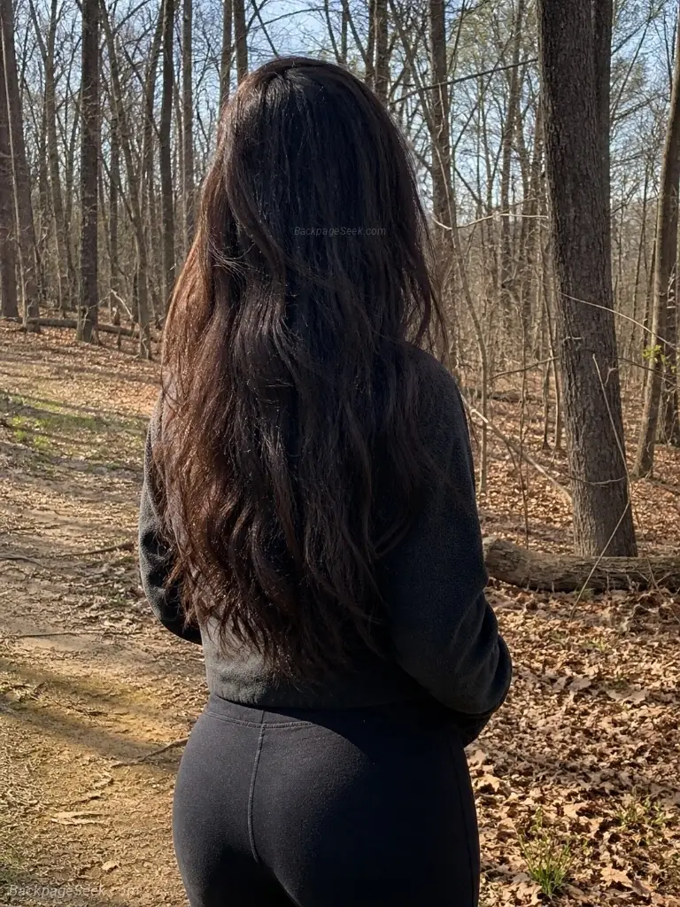 Sienna. Sweet. Sexy. Discret.