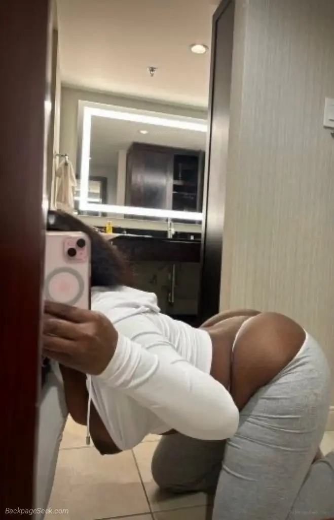 HEAD GOAT TIGHT EBONY in Central Jersey – Women Seeking Men photo 3