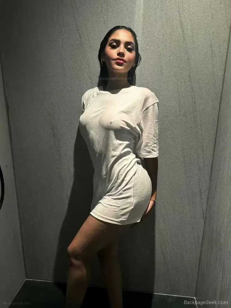 new in town cute-sexy-petite 100 independent gf experienced in Central Jersey – Women Seeking Men photo 3