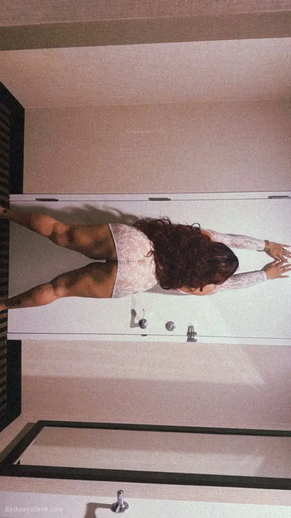 Slippery Sexy Hot Gushy More FuN Bombshell Hottie in Central Jersey – Women Seeking Men photo 4