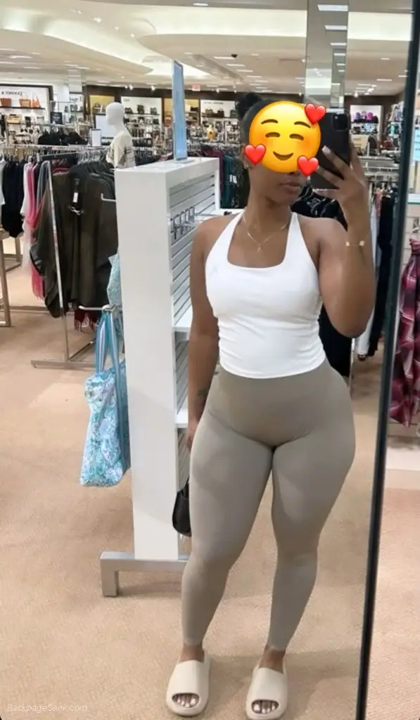 Hi, I'm Latina and I'm available