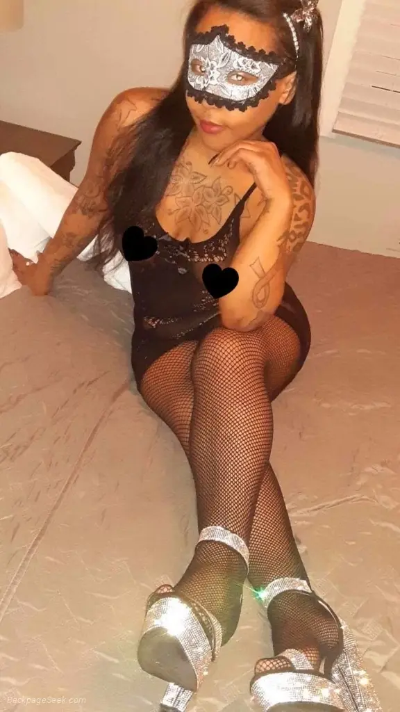CUM TAKE A DIVE IN MY OCEAN SATISFACTION GUARANTEED