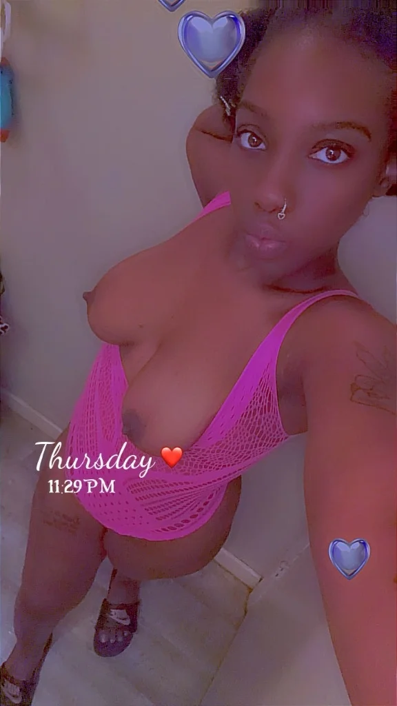COME PLAY AT THE WETTEST WATER PARK YOU DESERVE IT in Charlotte – Women Seeking Men photo 2