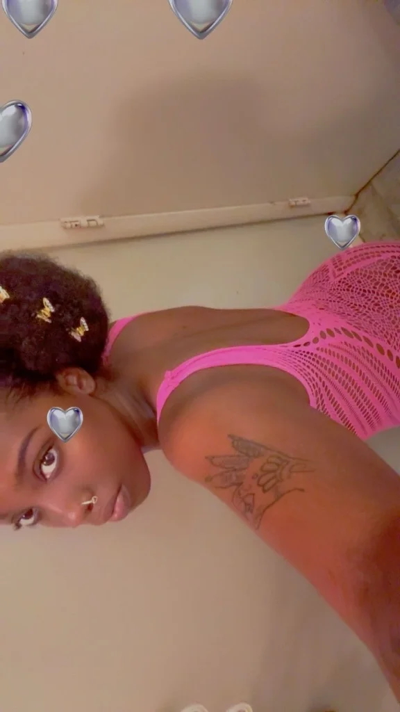 COME PLAY AT THE WETTEST WATER PARK YOU DESERVE IT in Charlotte – Women Seeking Men photo 4