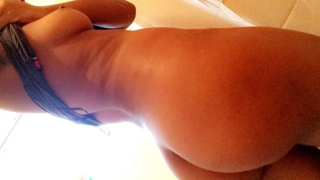 EXOTIC RED PUSSY in Charlotte – Women Seeking Men photo 3