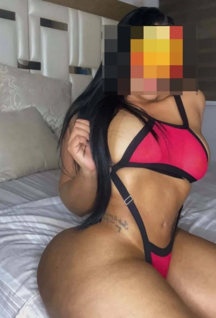 I'm a Latina who's always available 247 love in Charlotte – Women Seeking Men photo 2