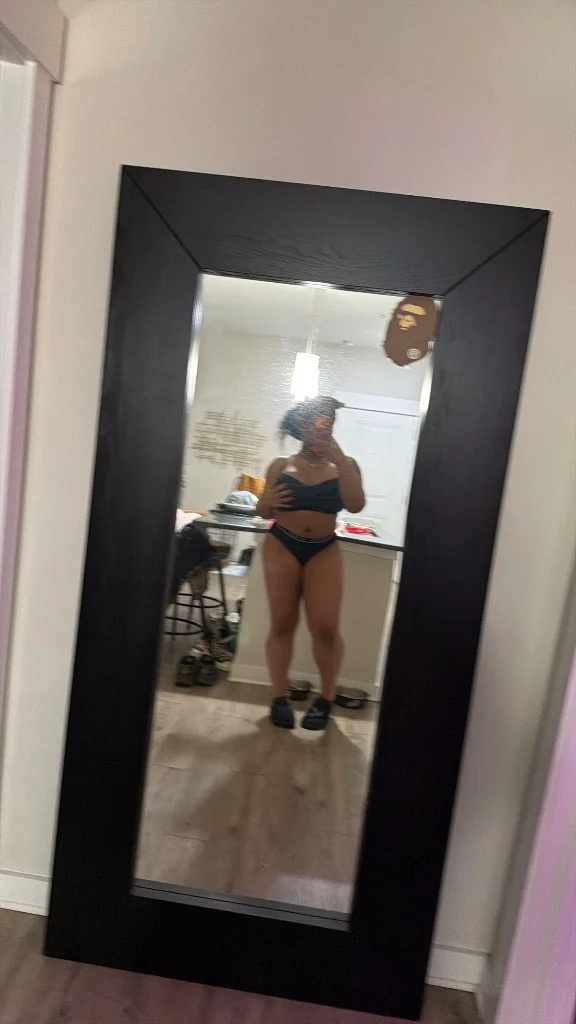 YA FAVORITE EATER in Charlotte – Women Seeking Men photo 2