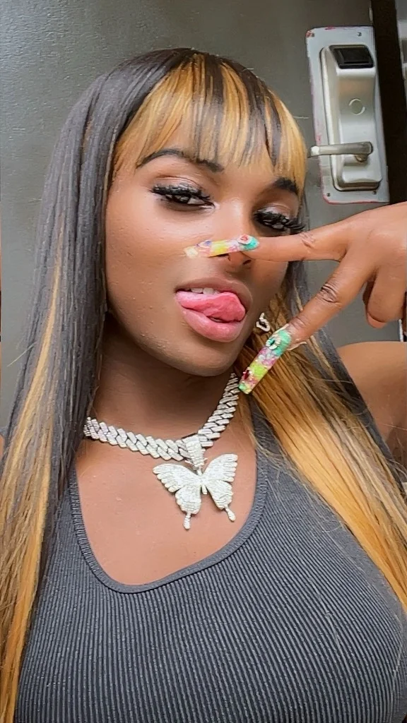 IT AINT NO JOKE CUM GET SOAKED CLOSED MOUTHS GET FED VERSE D... in Charlotte – Women Seeking Men photo 4