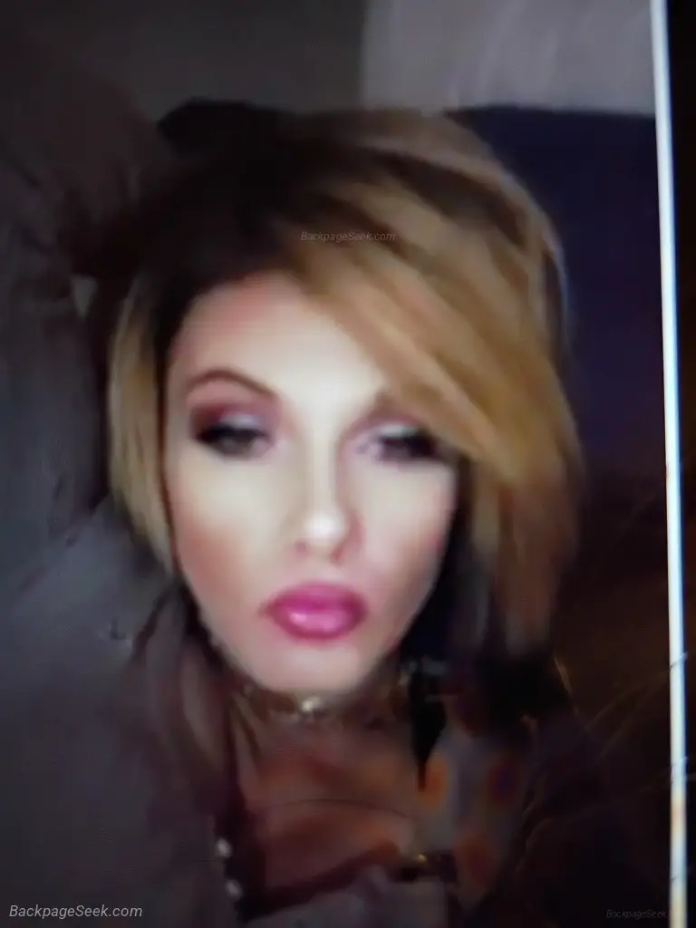trans woman of the south seeking gentleman callers in Charlotte – Women Seeking Men photo 4