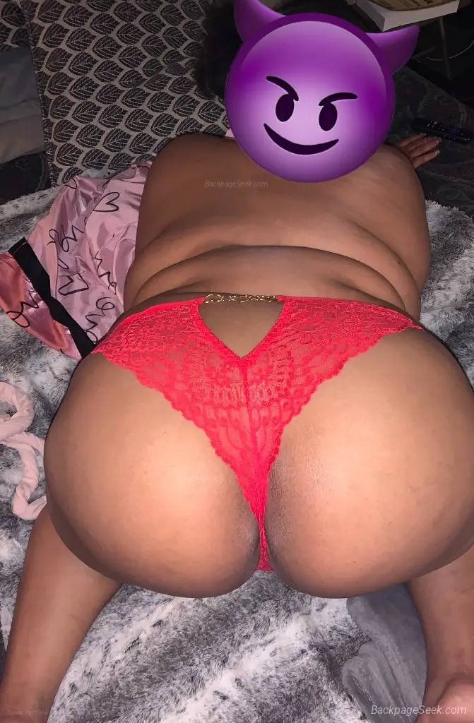 EVERYTHING BIGGER IS WETTER in Charlotte – Women Seeking Men photo 3