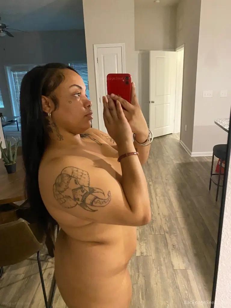 sweet clean redbone available day and night in Charlotte – Women Seeking Men photo 4
