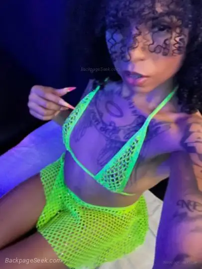 The prettiest sexiest girl !