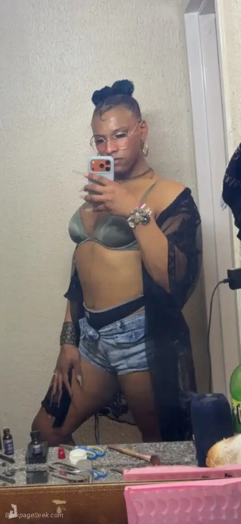 Live your fantasy in Charlotte – Women Seeking Men photo 4