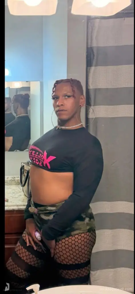 Live your fantasy in Charlotte – Women Seeking Men photo 5