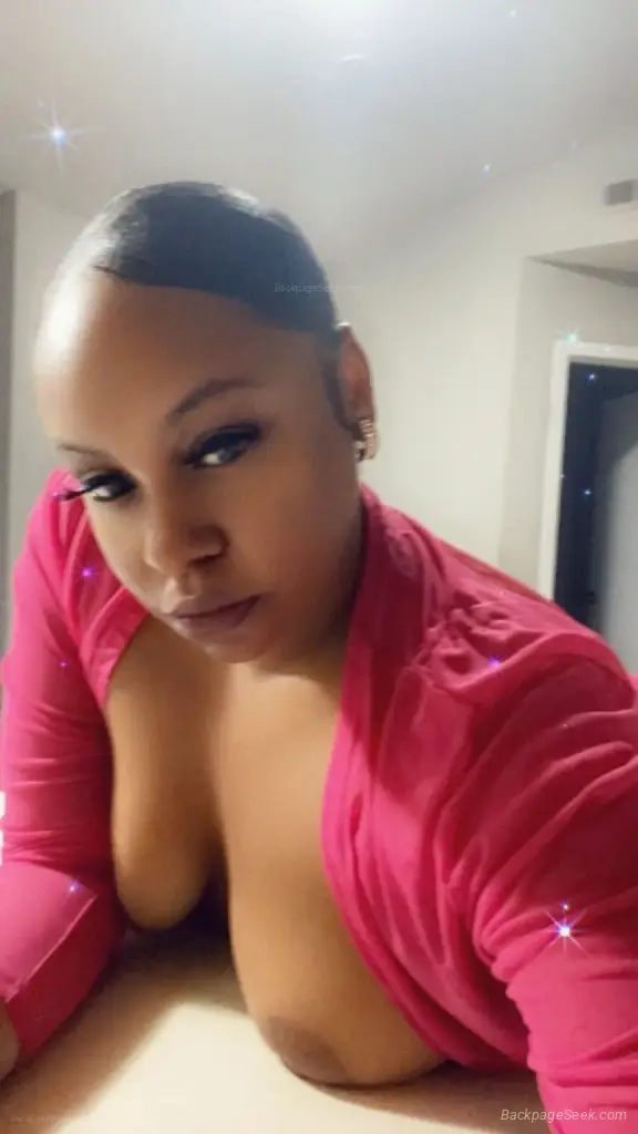 Wet Wet Layla in Charlotte – Women Seeking Men photo 2