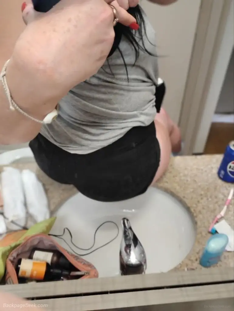 INCALLSOUTCALL ONLY AVAILABLE TOP TIER SERVICES 100 BADDIE C... in Charlotte – Women Seeking Men photo 3