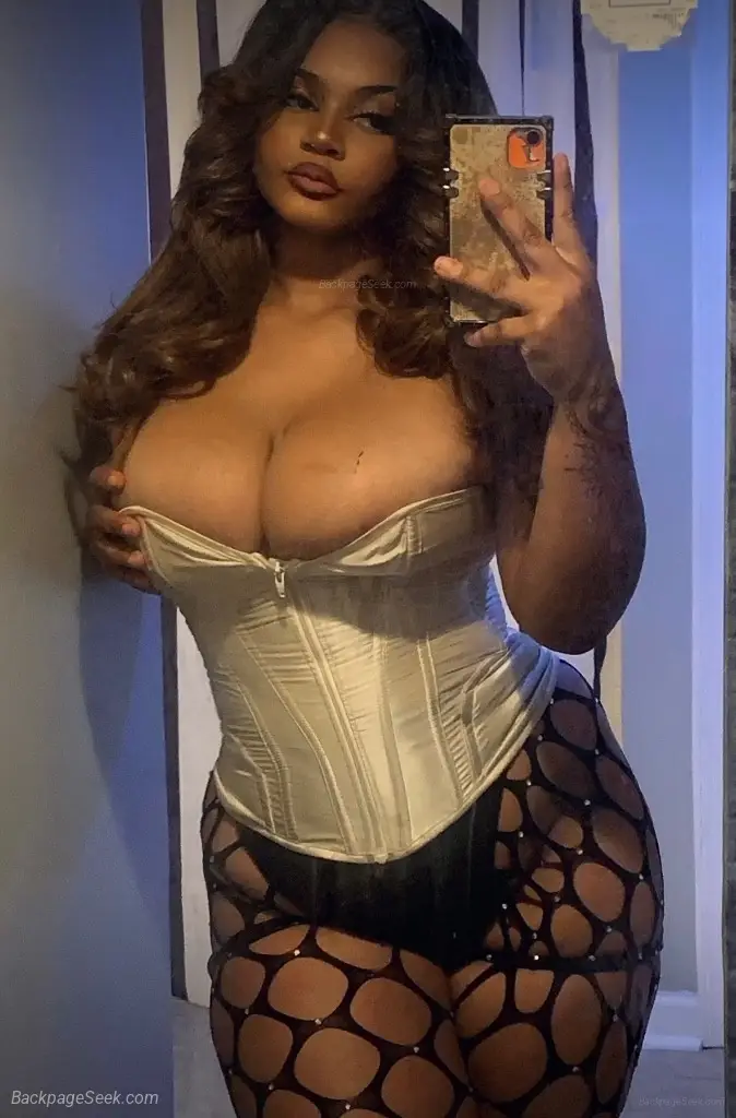 INCALL ONLY MISTREESSGODDES catch me if you can 180qv 200hhr... in Charlotte – Women Seeking Men photo 3