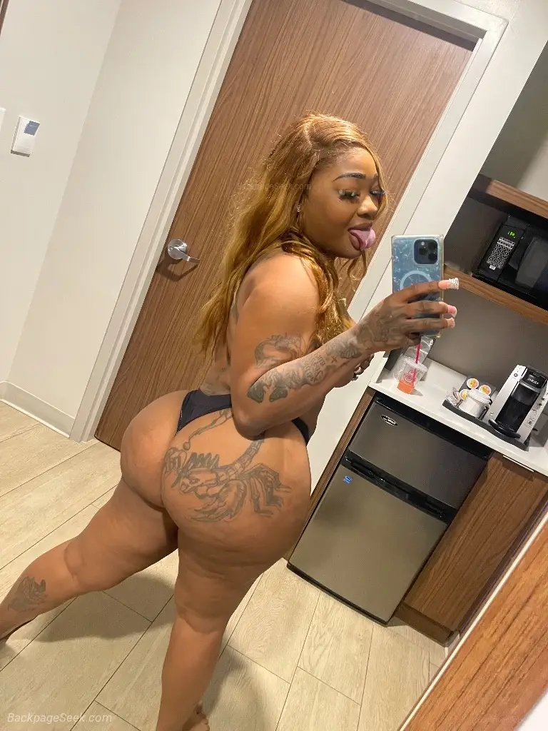 Today special Big ass I'm a sexy girl ready for you in Charlotte – Women Seeking Men photo 6