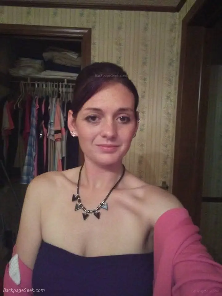 sweet Fun Looking for Good Company in Charlotte – Women Seeking Men photo 3