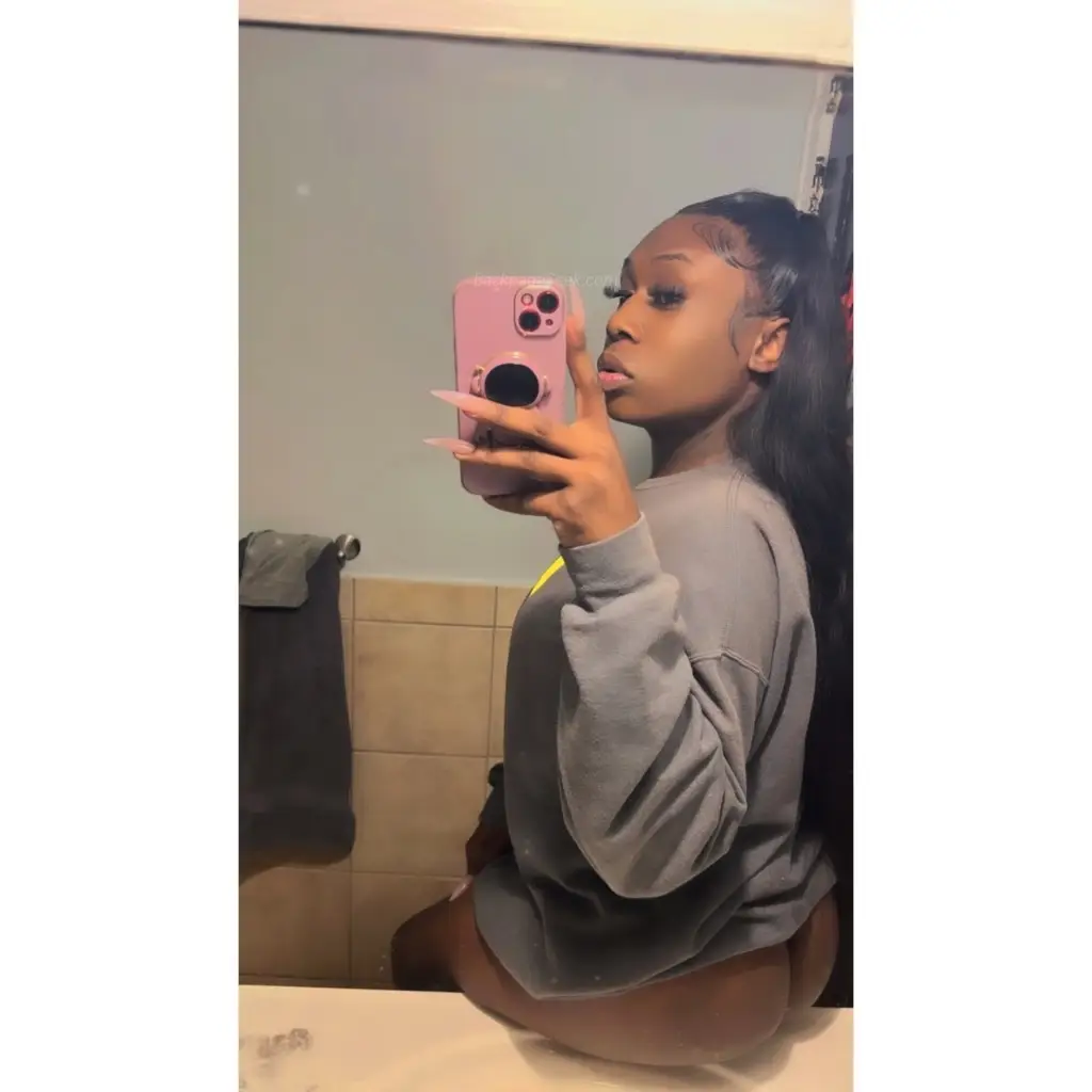 BIG MAMA Da Head Hunter LET ME SNATCH YOUR SOUL DADDY in Charlotte – Women Seeking Men photo 3