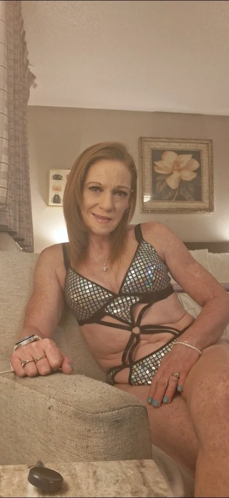North side incall car date and outcall depending on where you re in Chicago - Women Seeking Men photo 4