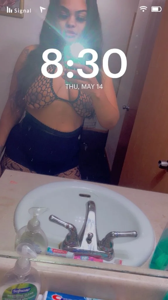 Sexy Play Kitten Honey s Back Cum 2 Me Daddy New Photos Videos in Chicago - Women Seeking Men photo 6