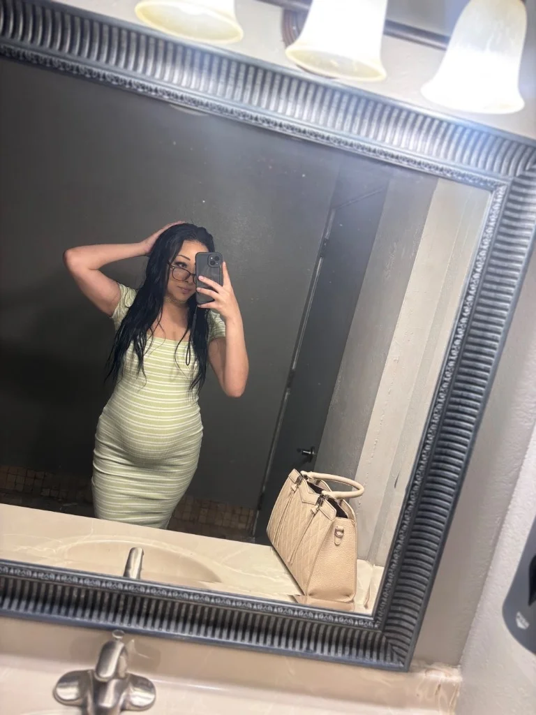TODAY ONLY LEAVING TOMORROW Pregnant Puerto Rican Freak 2 Girl in Chicago - Women Seeking Men