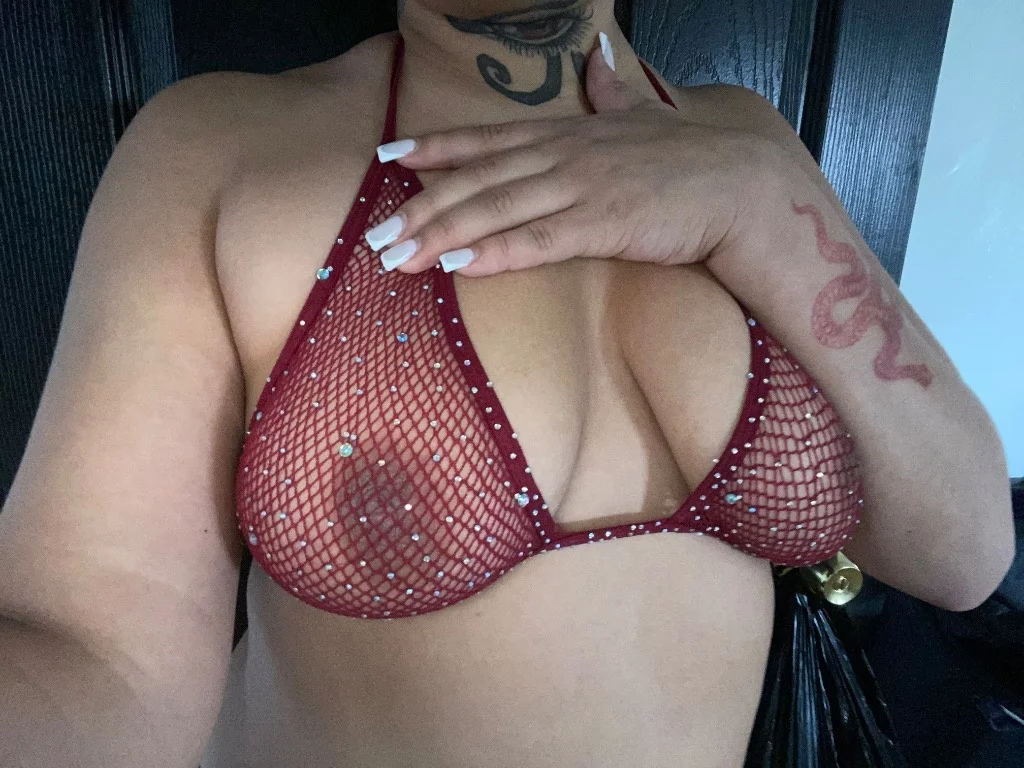 BIG BOOTY LATINA in Chicago - Women Seeking Men photo 6