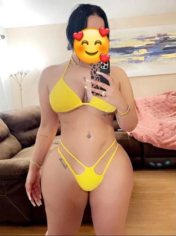 Sexy latina offering the best treatment real pictures incall... in Chicago – Women Seeking Men photo 3