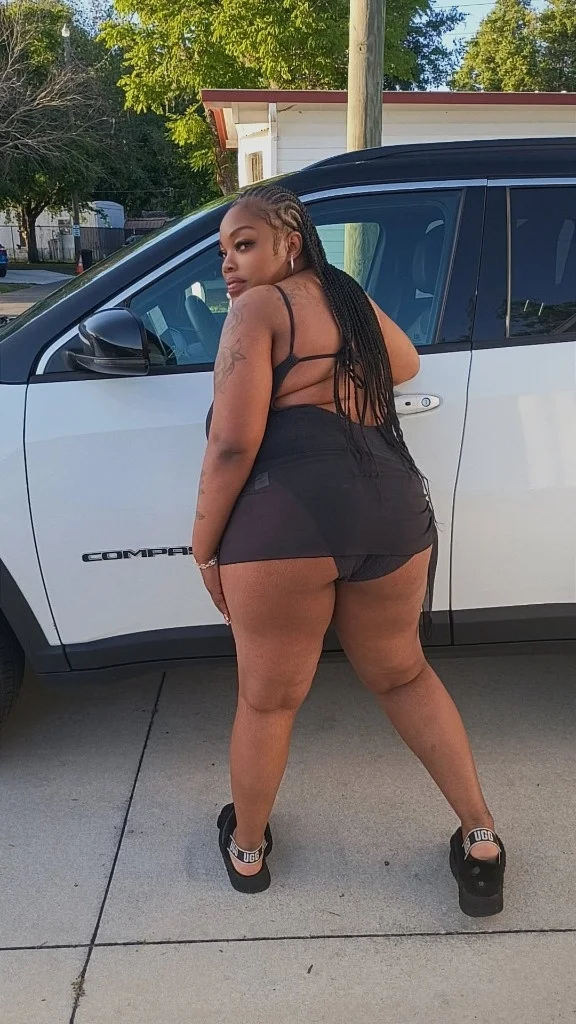 BackSHOT W E T in Chicago – Women Seeking Men photo 2
