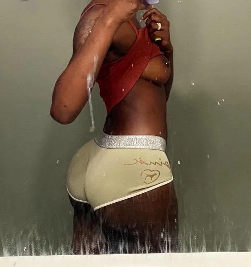 outcalls cardates in Chicago – Women Seeking Men photo 2