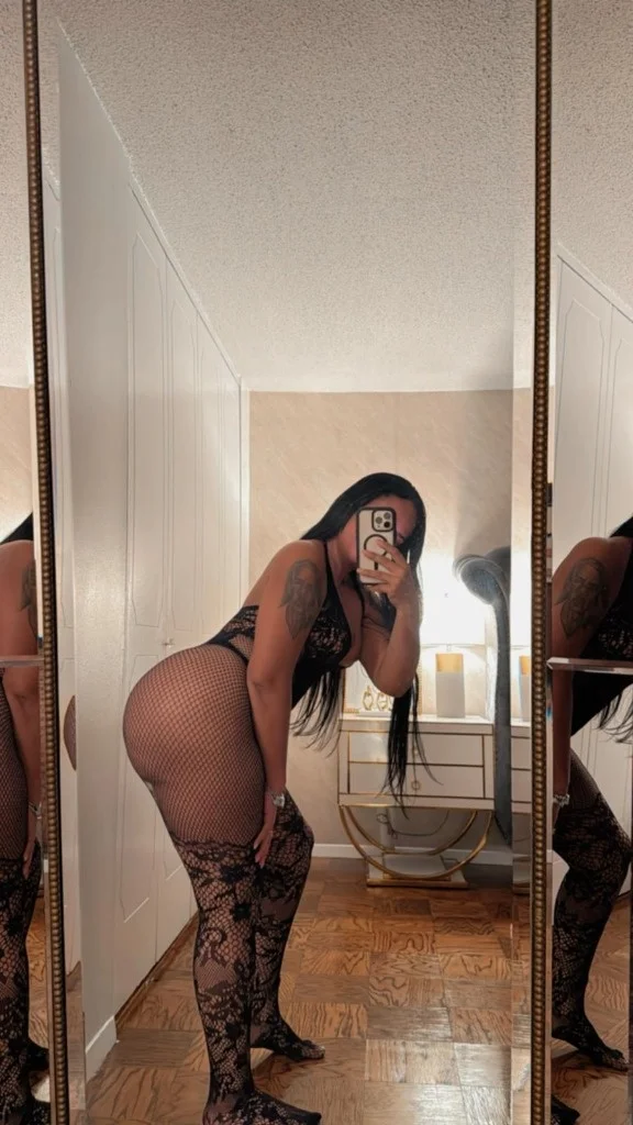100 HOT LATINA 100 in Chicago – Women Seeking Men photo 4