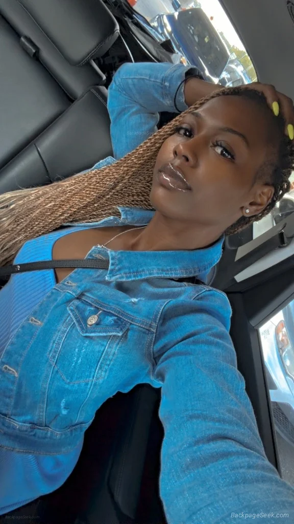 Mia Ebony Treats Not a tranny sad that you guys don't know y... in Chicago – Women Seeking Men photo 2