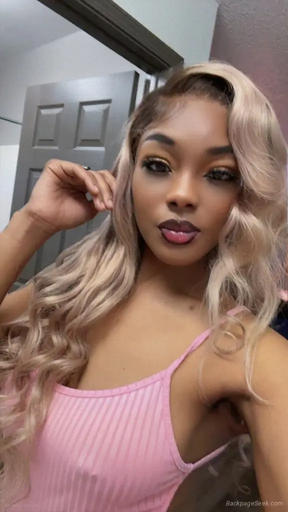 SEXY BARBIE READY TO PARTY in Chicago – Women Seeking Men photo 3