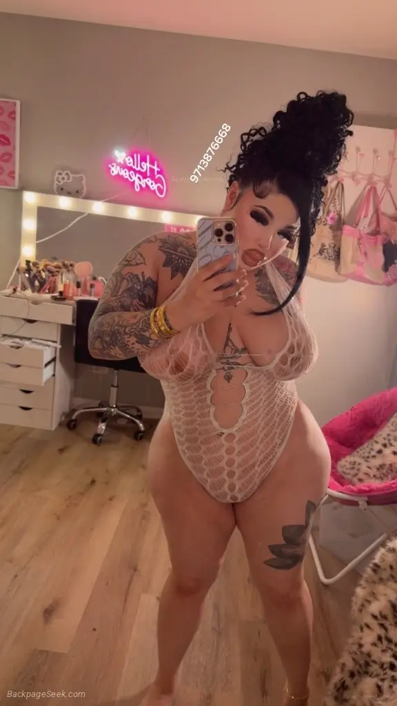 pretty tatted puerto rican in Chicago – Women Seeking Men photo 2