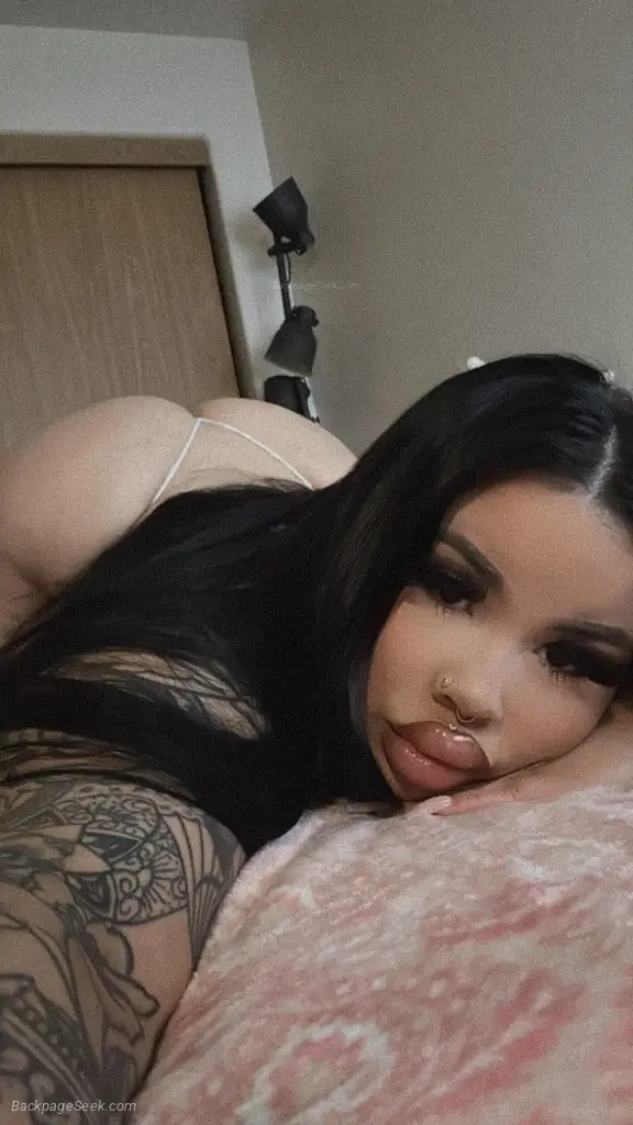 pretty tatted puerto rican in Chicago – Women Seeking Men photo 6