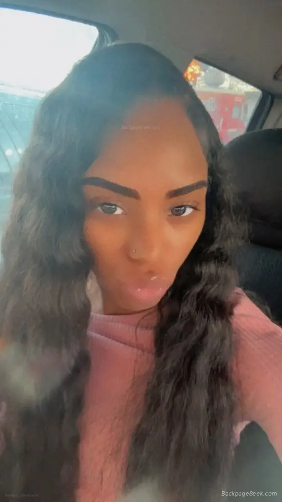 PETITE BARBIE in Chicago – Women Seeking Men photo 2