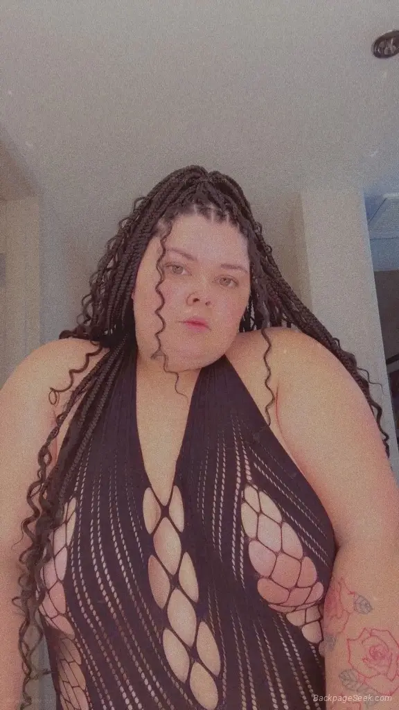 back and ready to make you better nurse britt fucking her wa... in Chicago – Women Seeking Men photo 4